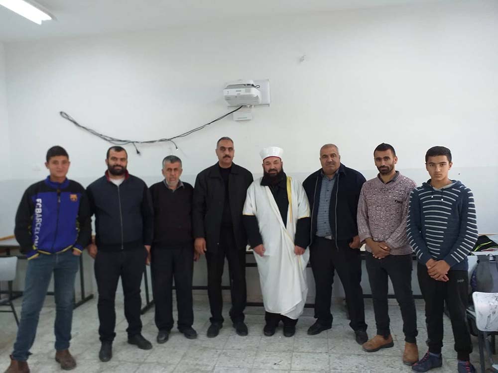 مفتي محافظة بيت لحم يلقي دروساً دينية ويشارك في نشاطات أخرى